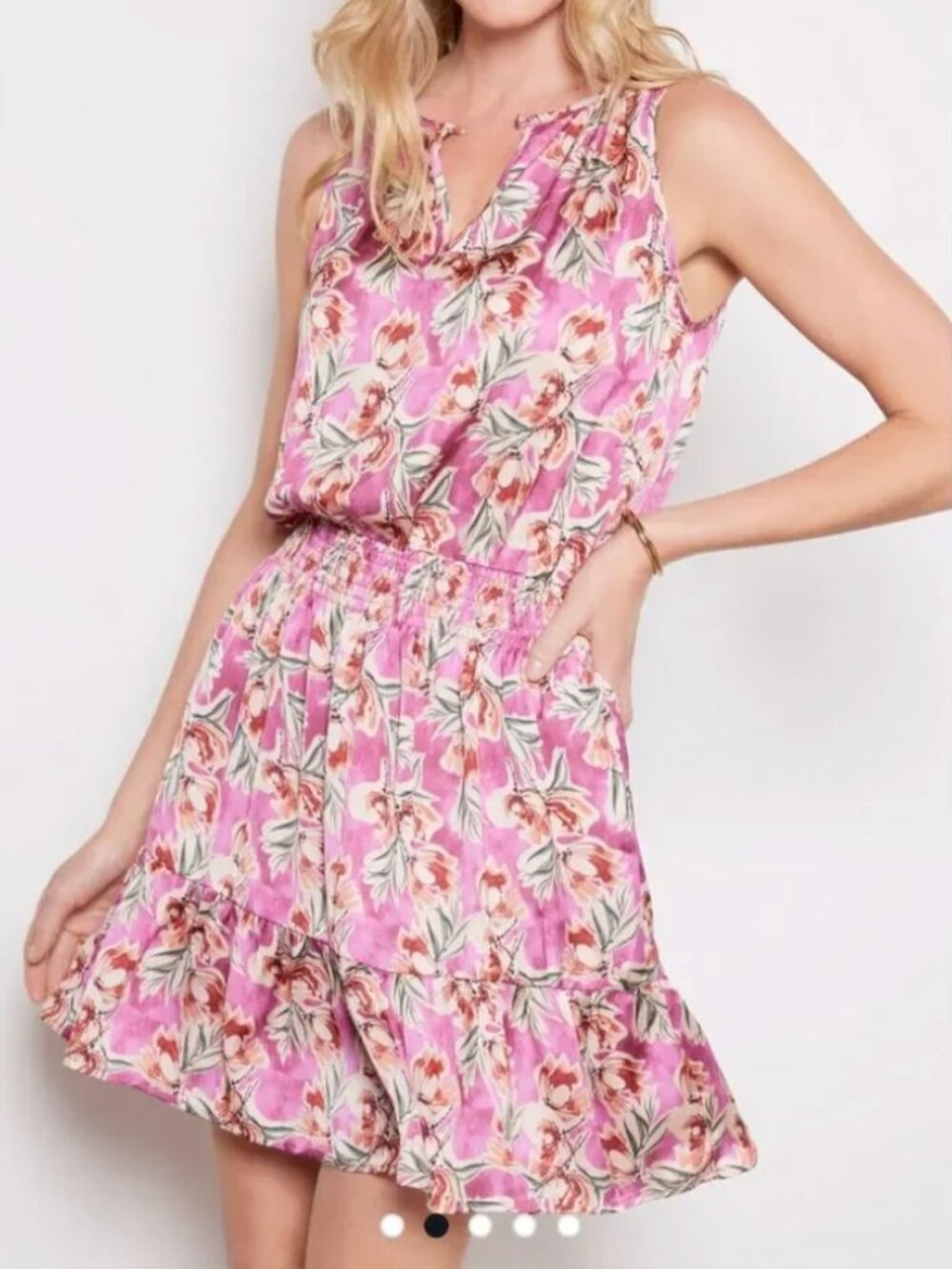 Evereve | Satin Floral Ruffle Mini Dress Sleeveless Sami | Size Small